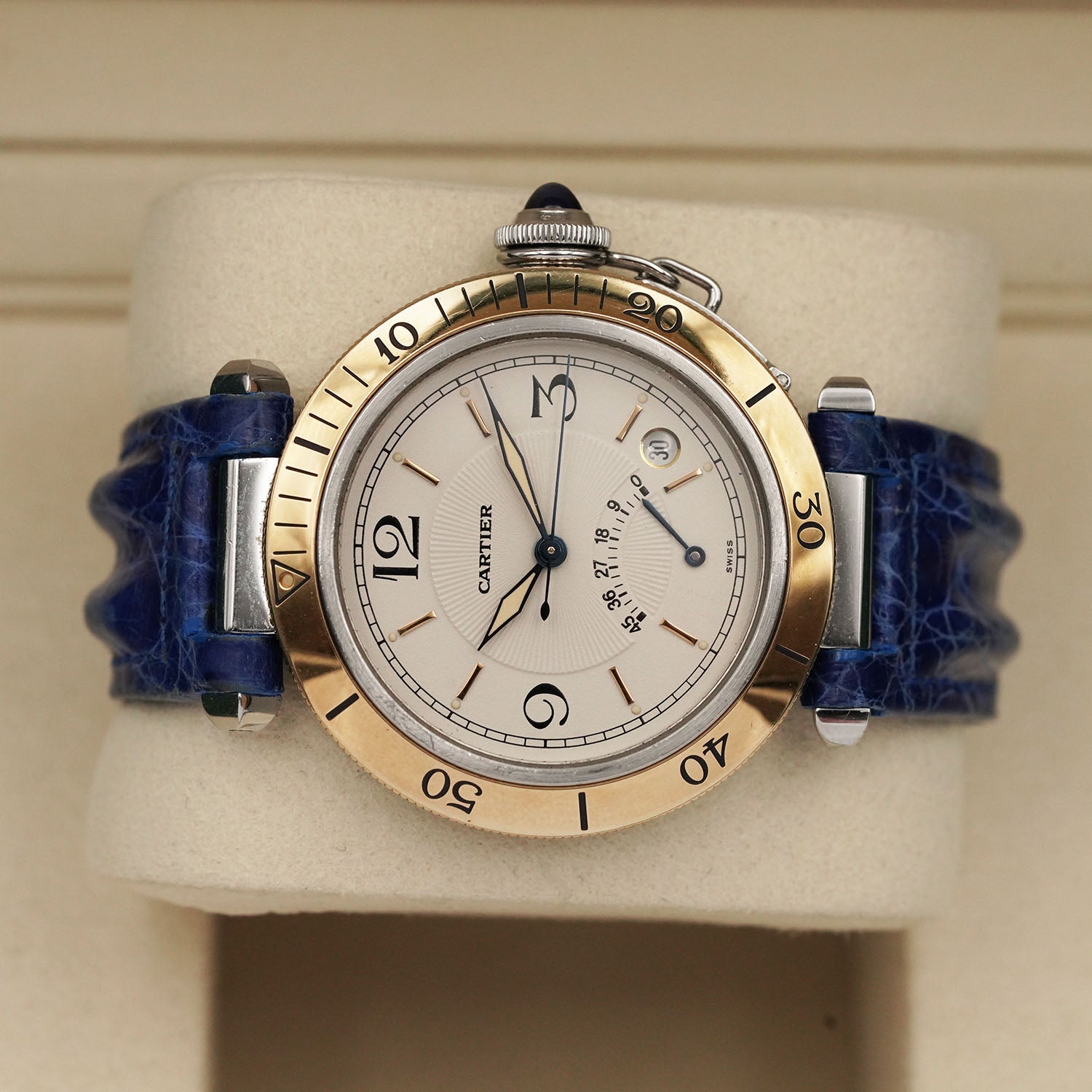 Pasha 1033 power reserve - Cartier