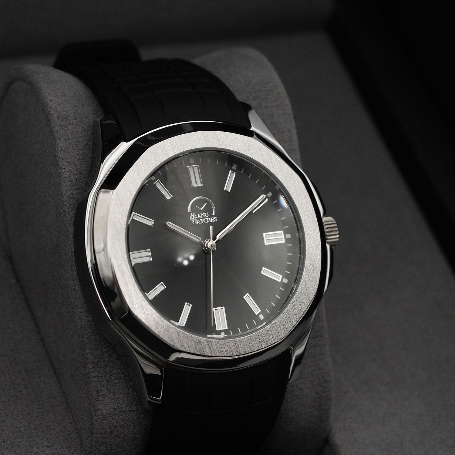 Manu Watch Black