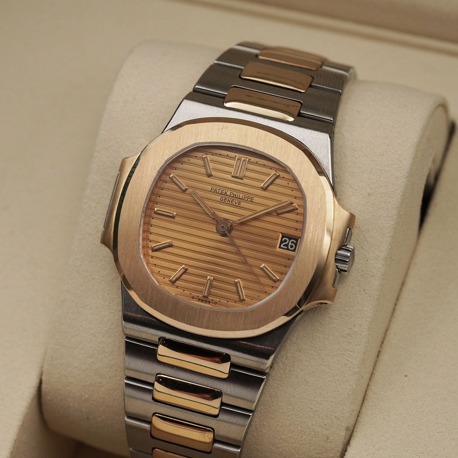 Nautilus 3800 - Patek Philippe