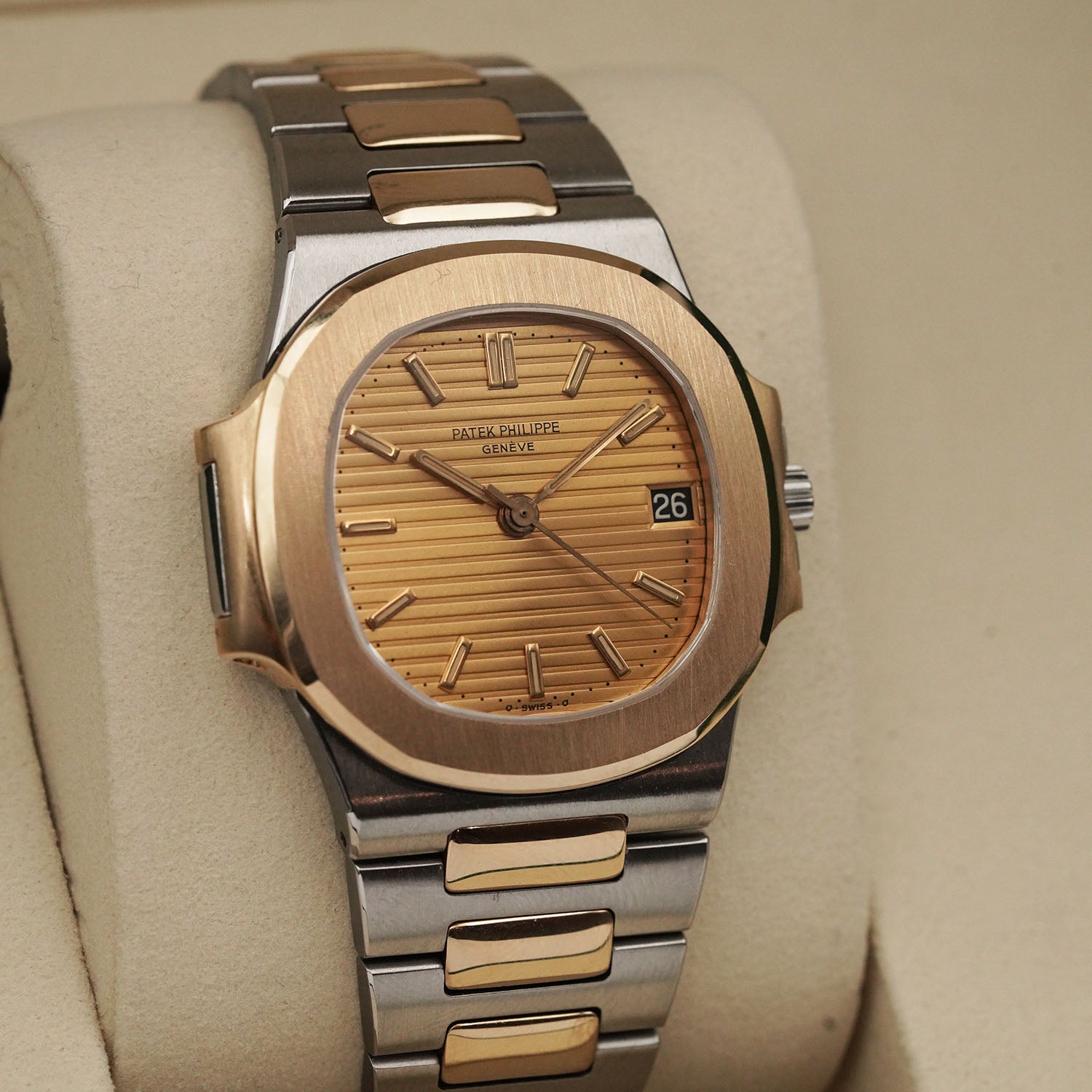 Nautilus 3800 - Patek Philippe