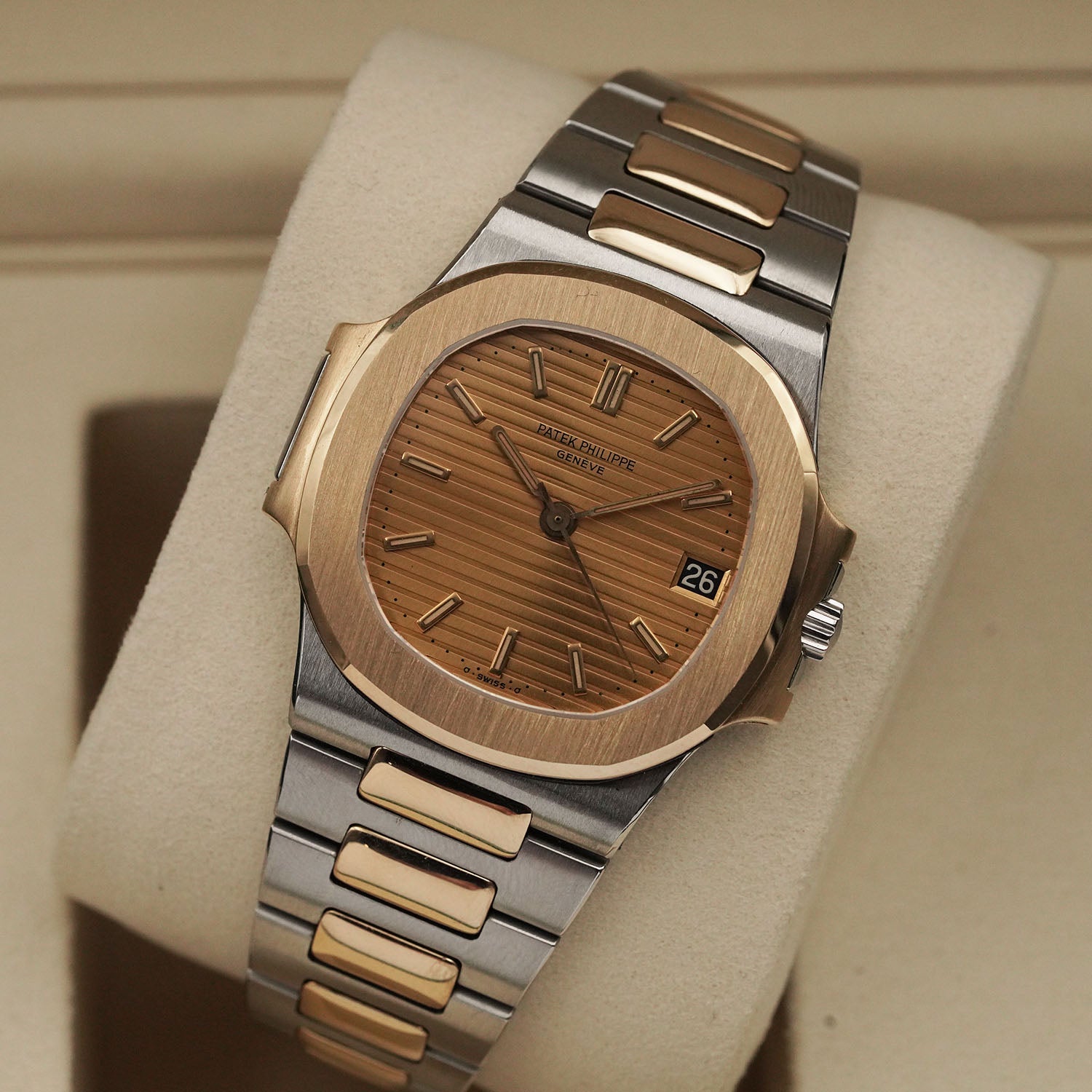 Nautilus 3800 - Patek Philippe