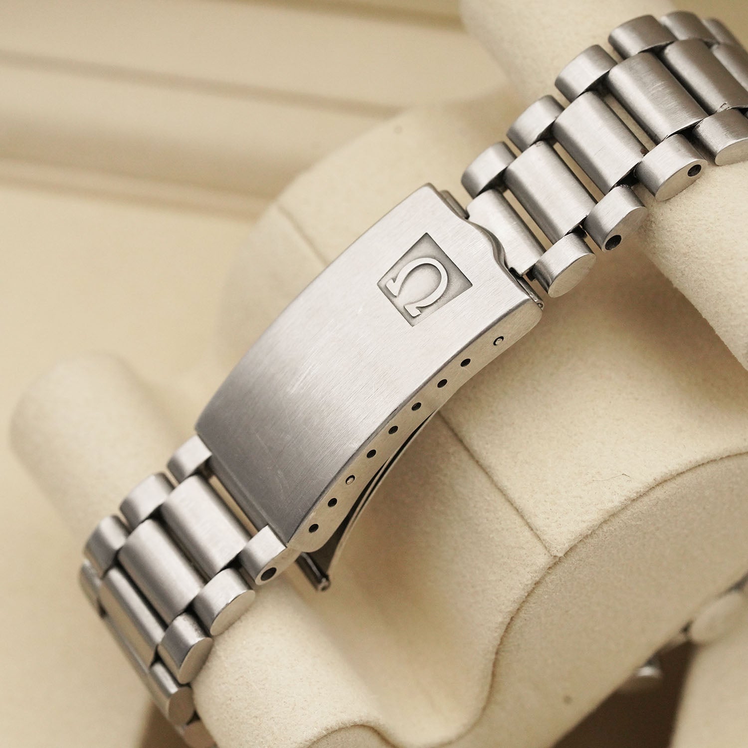 Speedmaster 105 012-66 - Omega