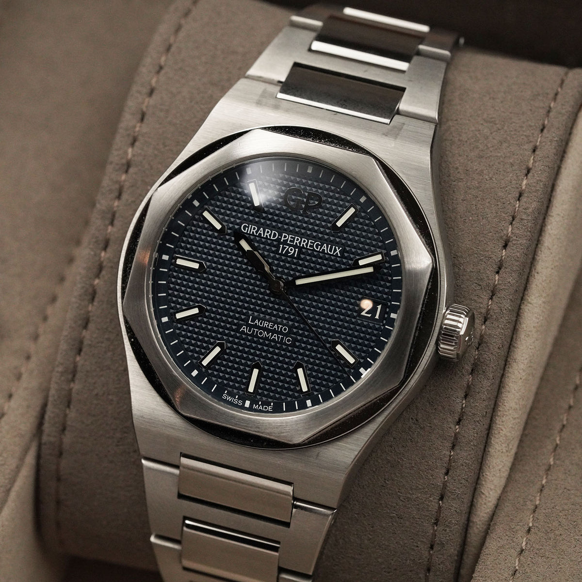 Laureato 81010-11-431-11A - Girard Perregaux