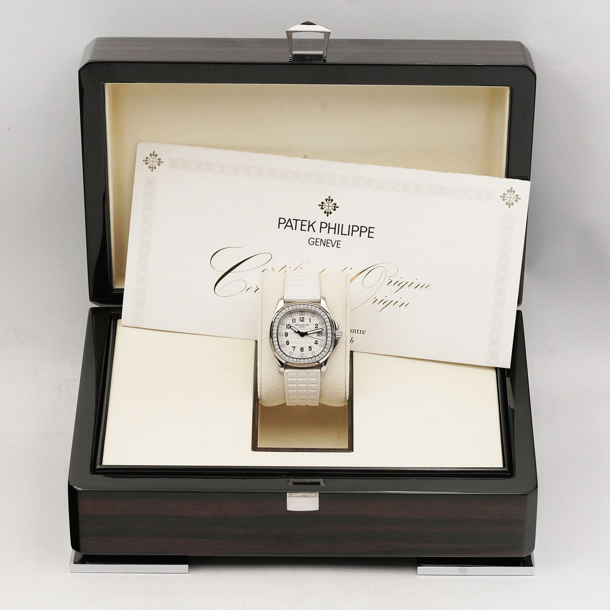 Nautilus 5067A/024 - Patek Philippe