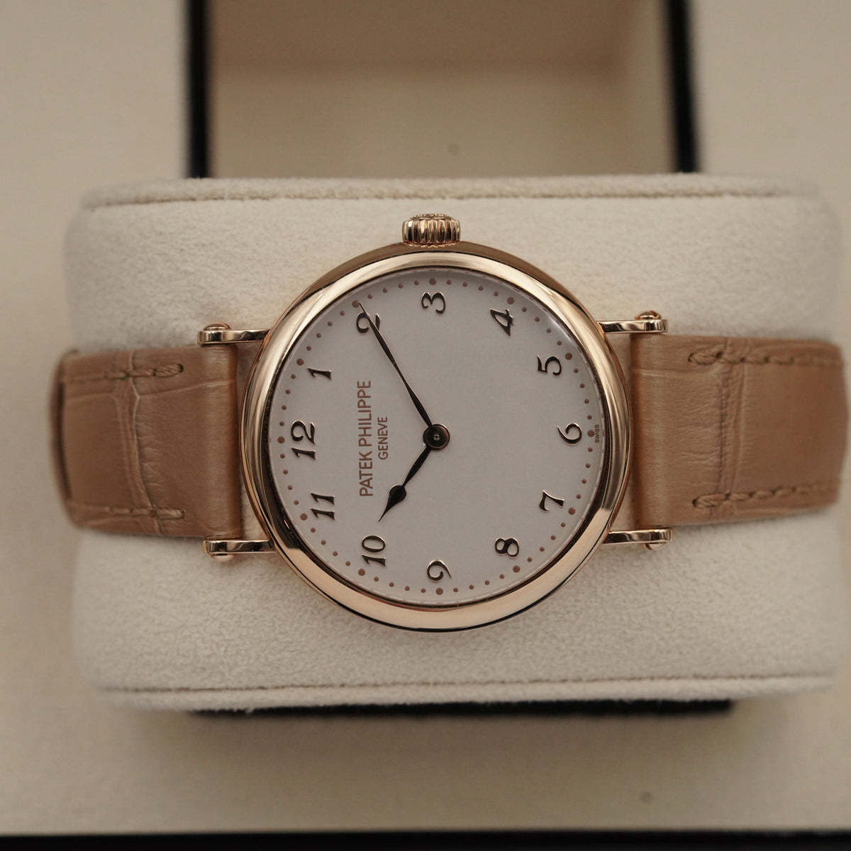 Calatrava 7200R-001 - Patek Philippe