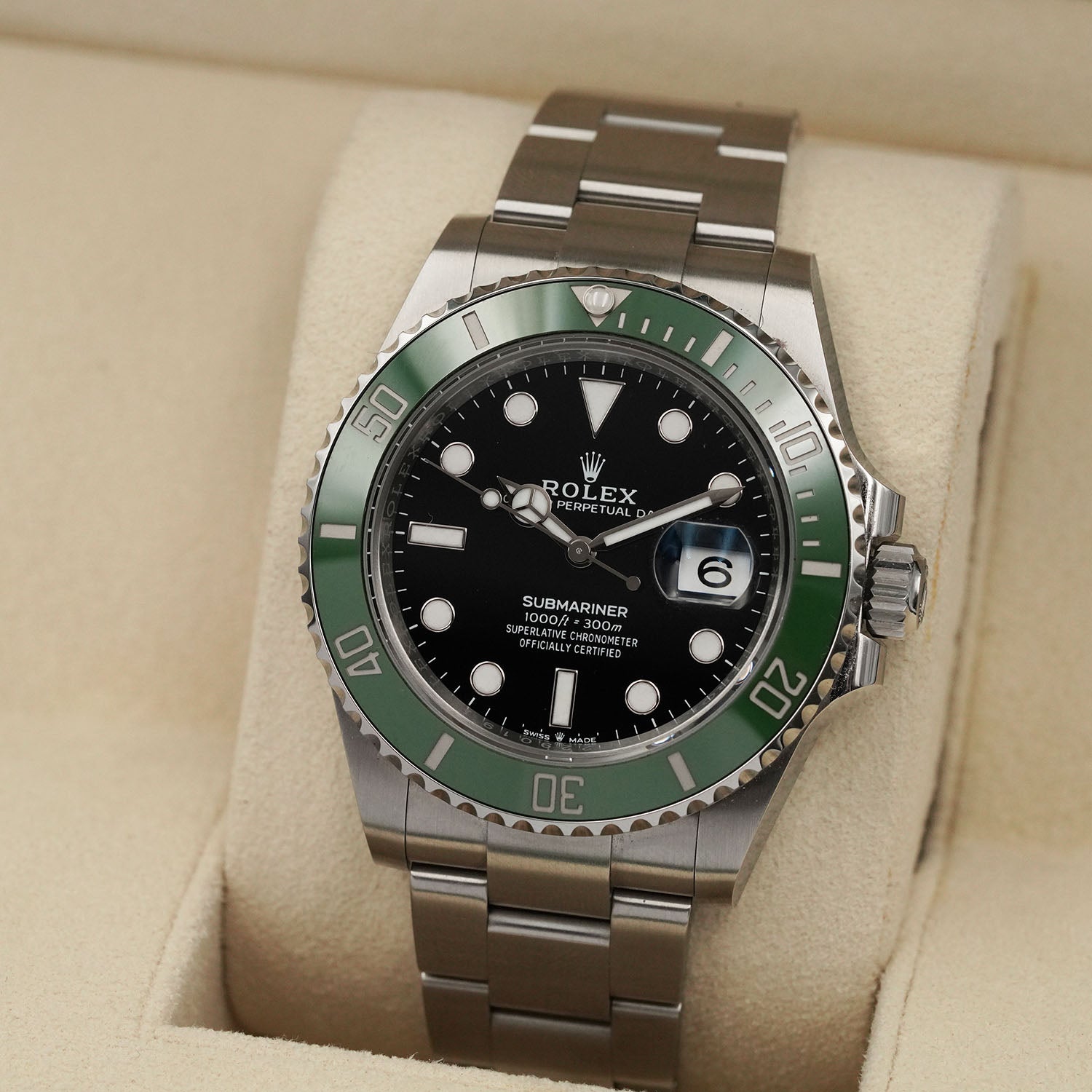 Submariner 126610LV - Rolex