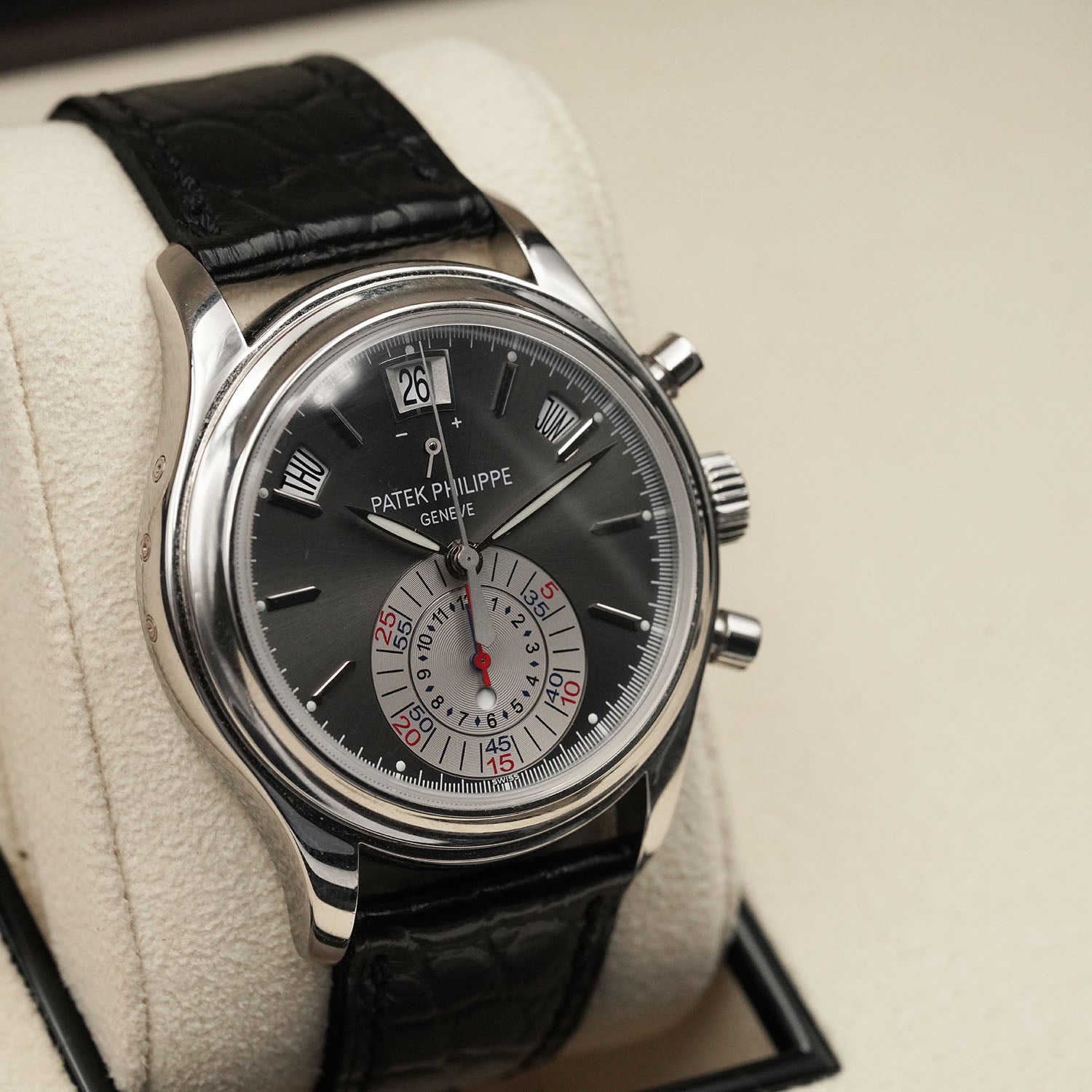 Calendar Annual - Patek Philippe