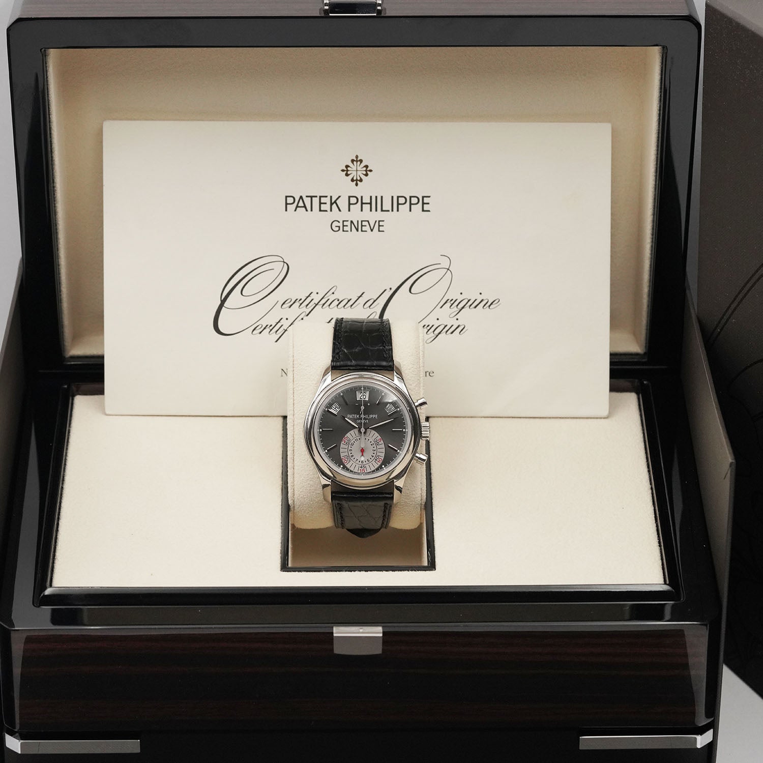 Calendar Annual - Patek Philippe