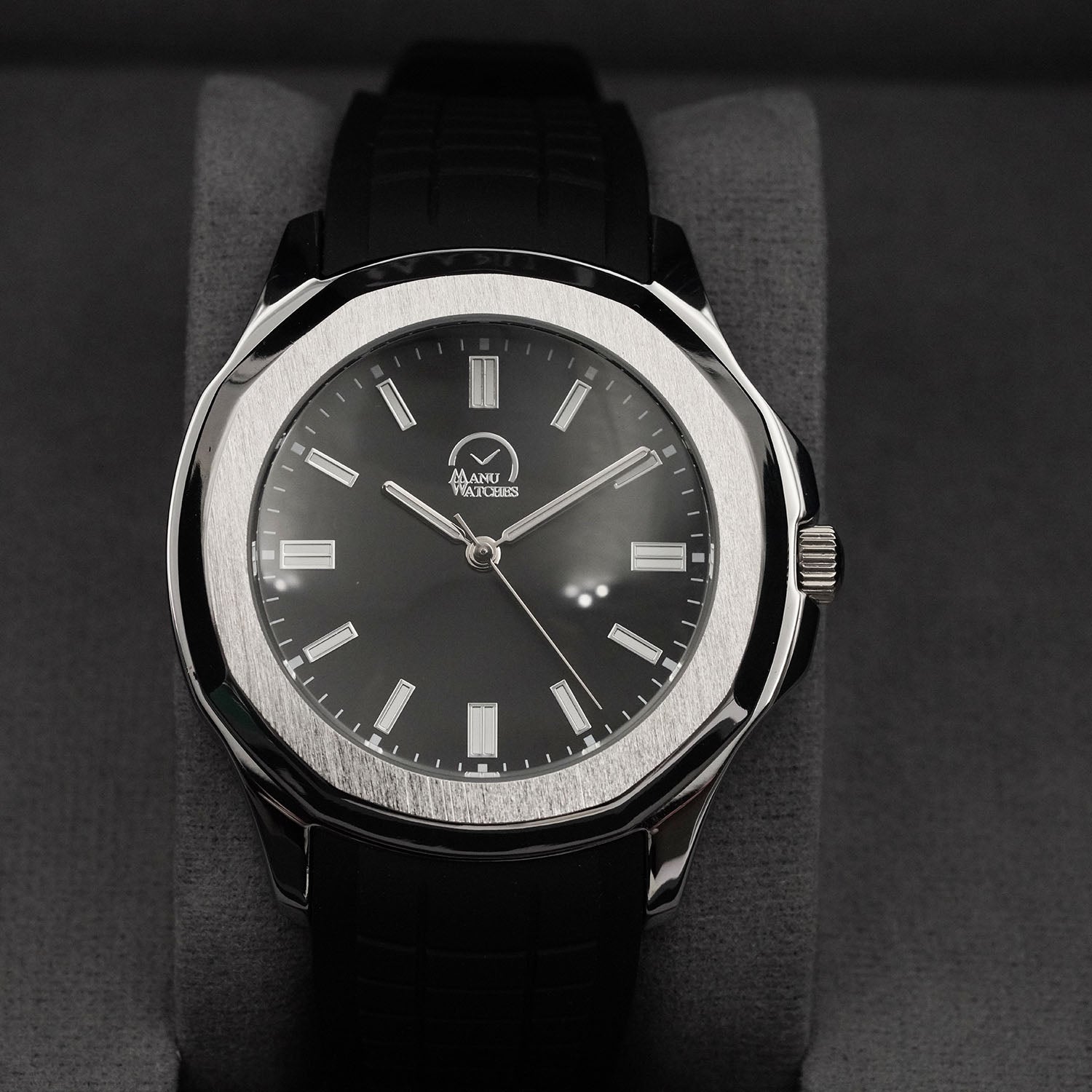 Manu Watch Black