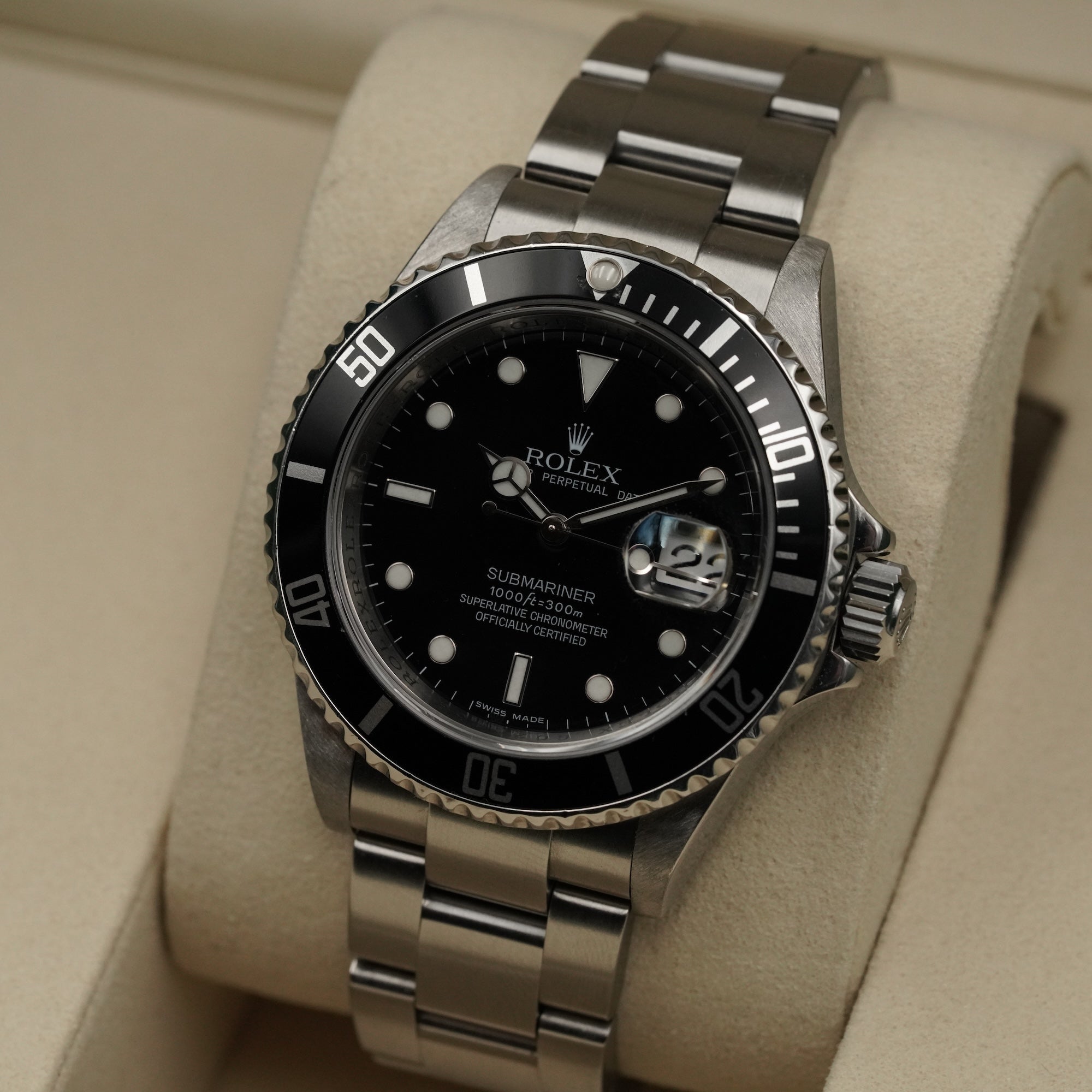 Submariner date 16610 - Rolex