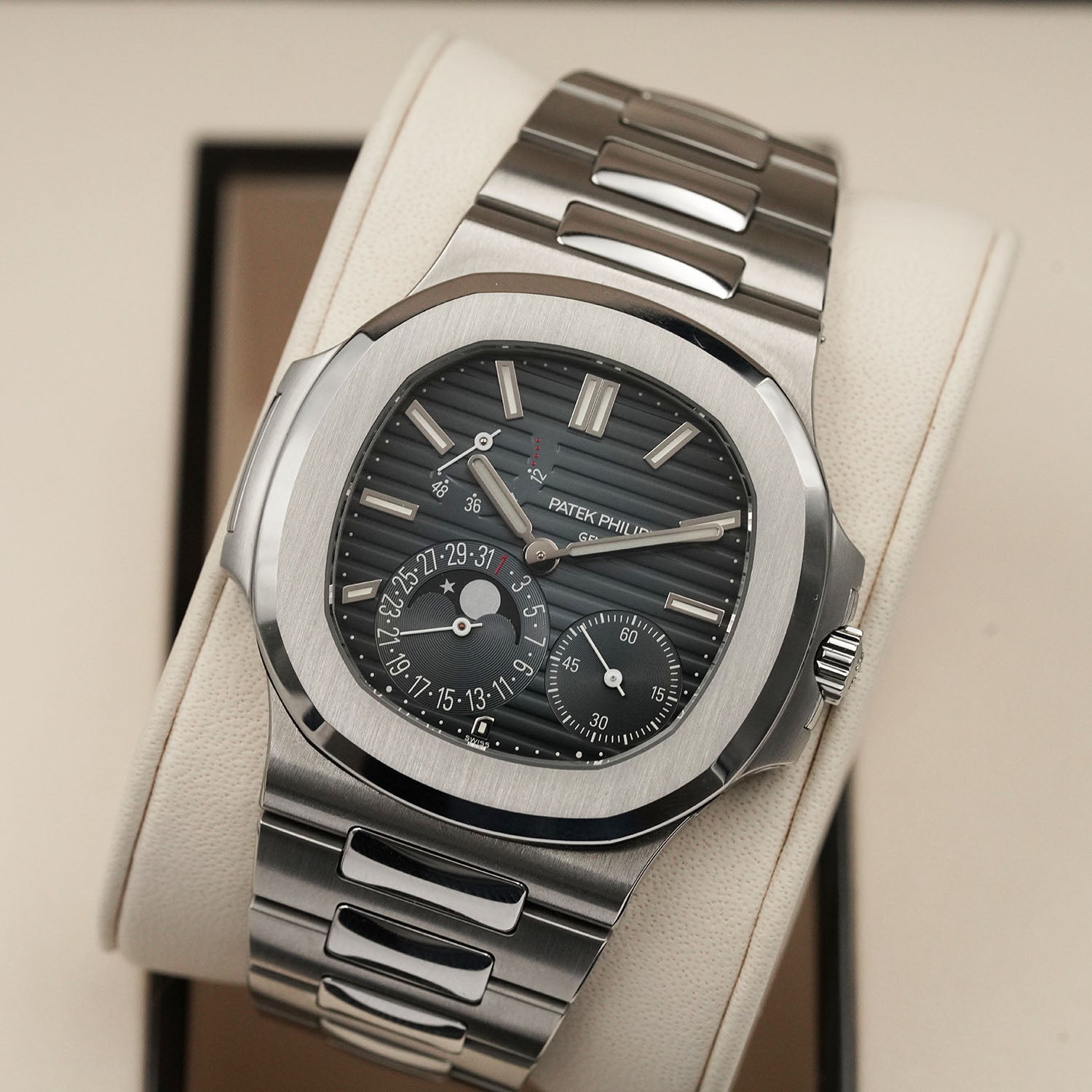 Nautilus 5712/1A - Patek Philippe