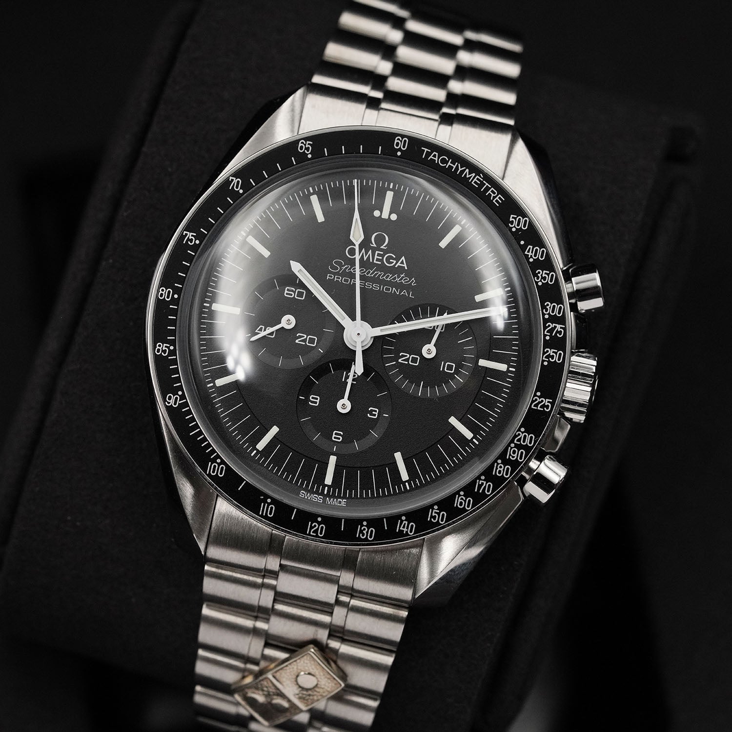 Speedmaster Domino's - Omega